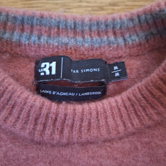 Red 100% lambs wool sweater - Picture 4 of 5